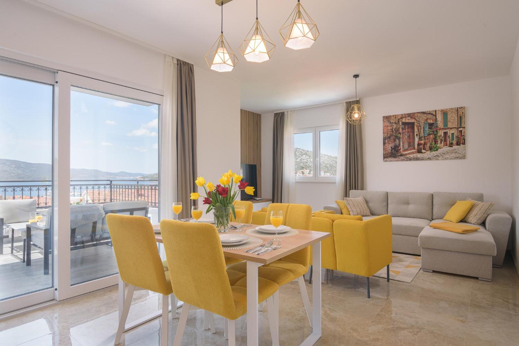 Villa Barbara & Zoran With Free Parking And Heated Swimming Pool Сегет-Враница Экстерьер фото